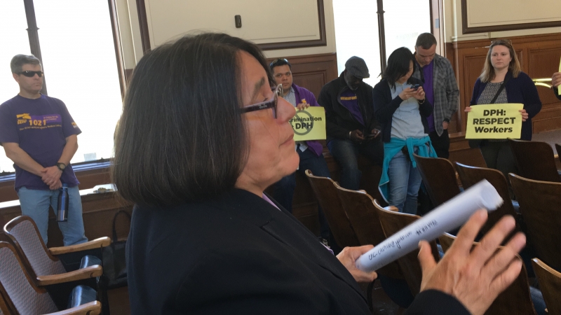 sm_seiu1021_garcia_barbara_at_meeting_protest3-28-18.jpg 