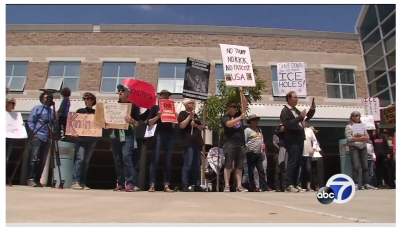 sm_westcountydetentioncenterprotest.jpg 