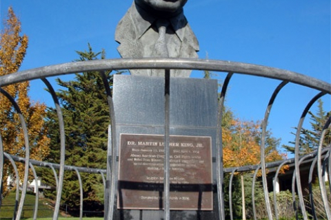 480_martin_luther_king_statue_cabrillo_college_2.jpg