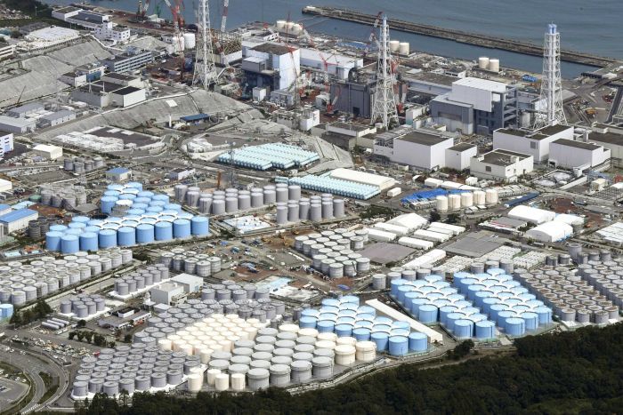 fukshima_radioactive_water_tanks.jpg 