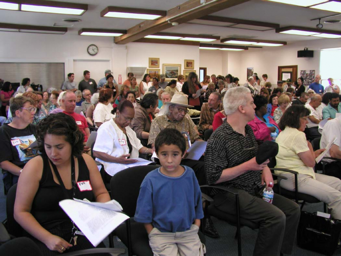 sm_san_rafael_renters_meeting_2.jpg 