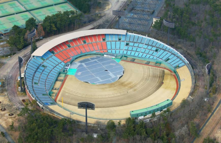 sm_fukushima_stadium.jpg