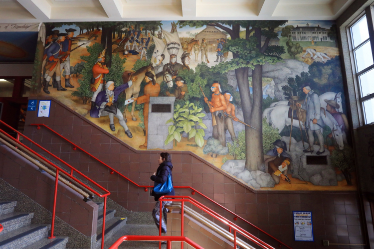 sm_washington_high_mural_on_stairway.jpg 