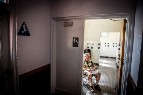 480_rabbi-philip-posner-louden-nelson-center-bathroom-protest-santa-cruz_1.jpg