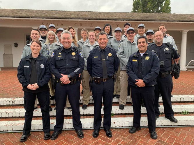 sm_big-joe-77-joe-netro-santa-cruz-ca-keepin-it-real-santa-cruz-police-scpd-volunteers-chief-andrew-mills.jpg 