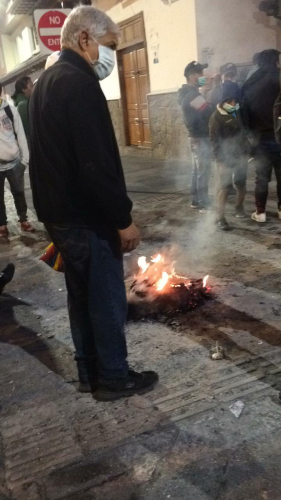 sm_scattered_protests_on_side_streets_of_cuenca_10072019.jpeg 