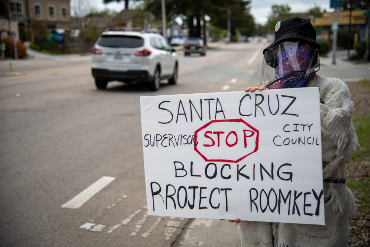 sm_1_motel_voucher_homeless_protest_covid-19_coronavirus_santa_cruz_ocean_street_project_room_key.jpg 