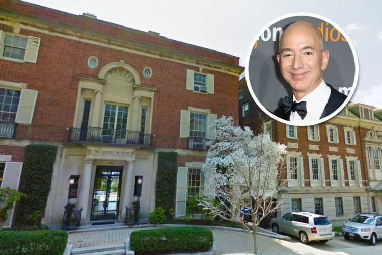sm_bezos_mansion_with_smile.jpeg 