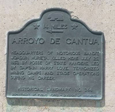 arroyo_de_cantua_plaque.jpg 