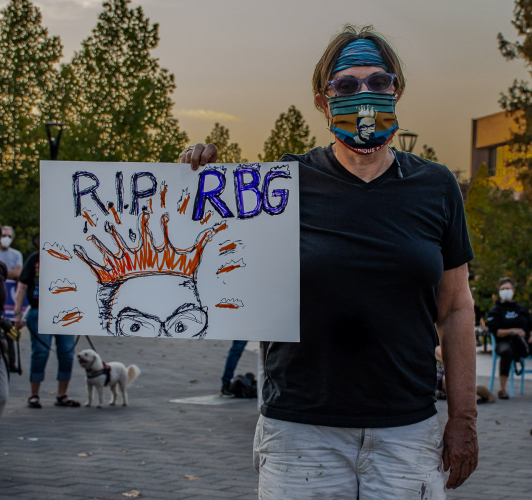 sm_sr-rgbmaskladywithsign.jpg 