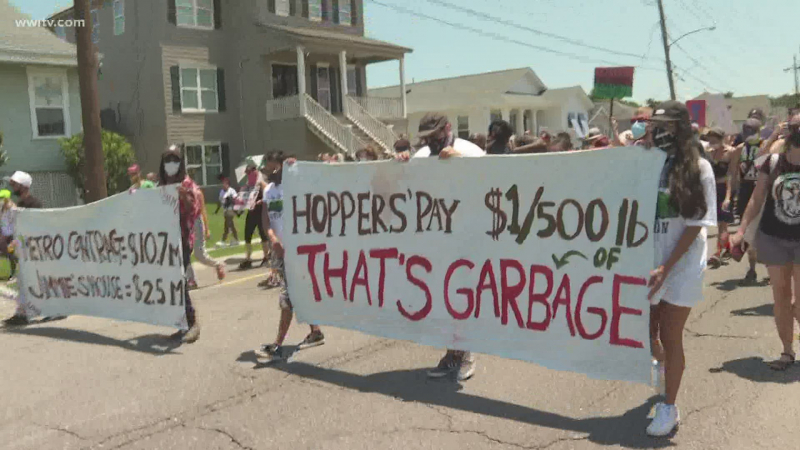 sm_new_orleans_sanitation_hppers_pay.jpg 