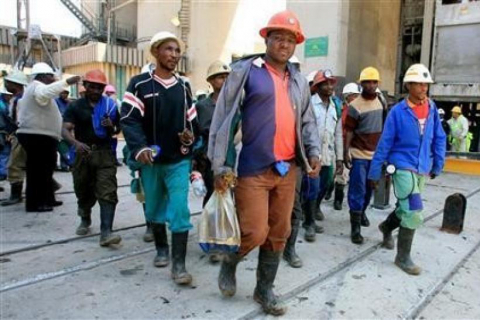 480_namibia_rossing_miners.jpg