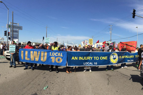 480_ilwu10_may_day_2015_march__1.jpg