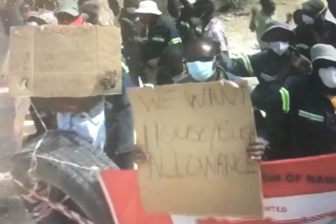 480_karibib_miners_want_housing_allowance.jpg