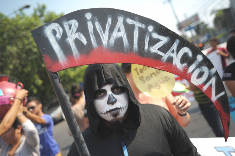 sm_privatization_may_day.jpg 