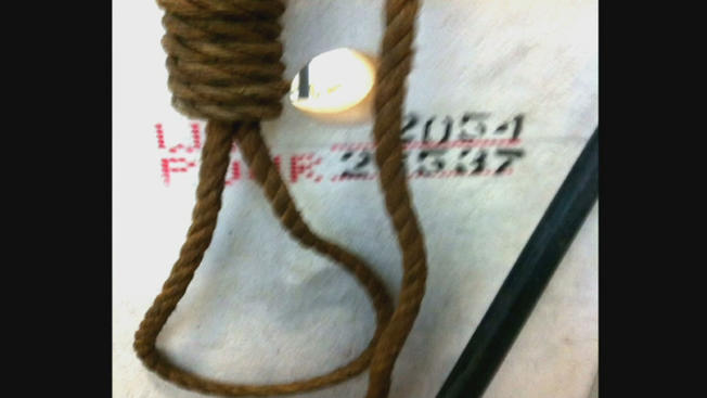 noose_oakland_seiu1021-found-at-construction.jpg 