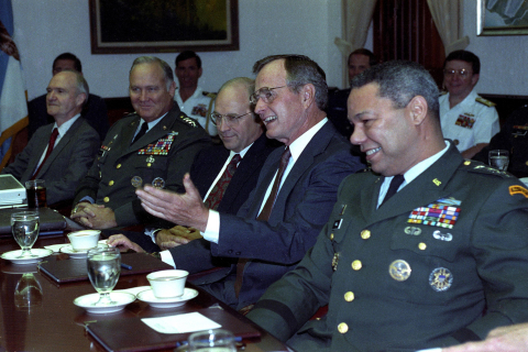 480_bush_chaney_colin_powell-gulf-war-large.jpg