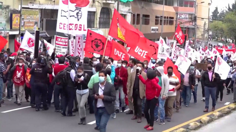 sm_h7-dozens-arrested-protesters-ecuador-condemn-fuel-price-hike.jpg 