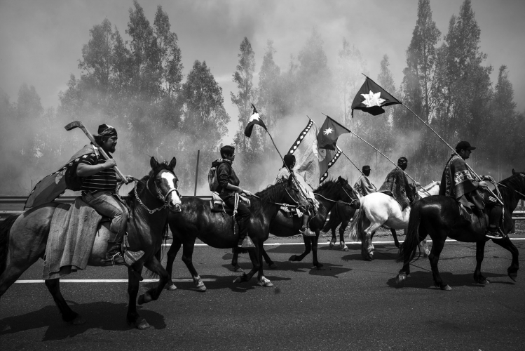 sm______pablopiovano.com_mapuches.jpg