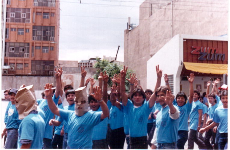 sm_mexico_ford_workers_protest.jpg 