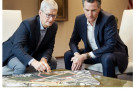 135_apple_tim_cook_newsom.jpg