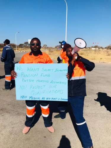 sm_namibian_miners_protesting_poster.jpg 