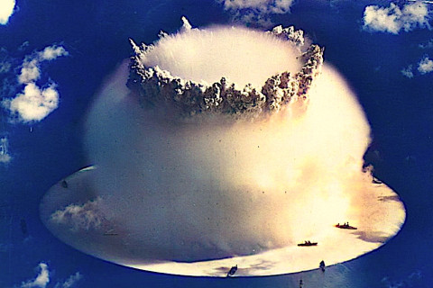 480_nuclear-war-crossroads_baker_explosion.jpg