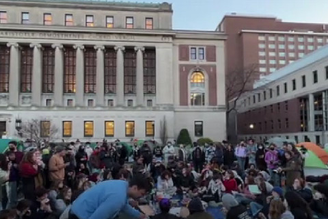 Pro-Palestinian Campus Encampments Spread Nationwide Amid Mass Arrests
at Columbia, NYU & Yale