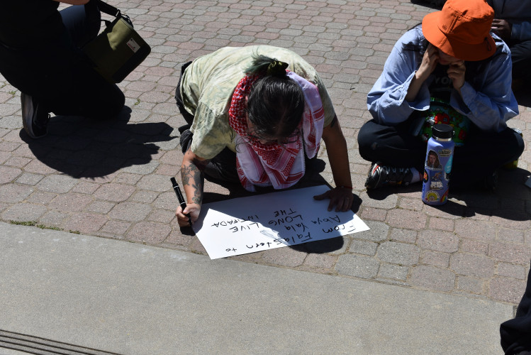 Photo from the sit-in at CSU-Fresno on May 1