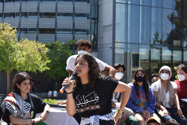 Photo from the sit-in at CSU-Fresno on May 1