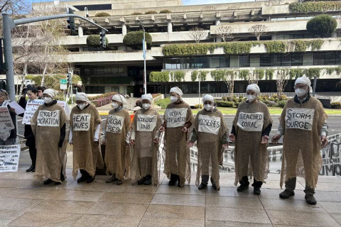 Protest at CalPERs to urge board to divest from fossil fuel investments.