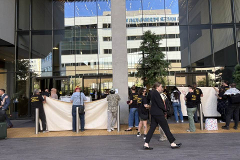 Protest outside hotel entrance