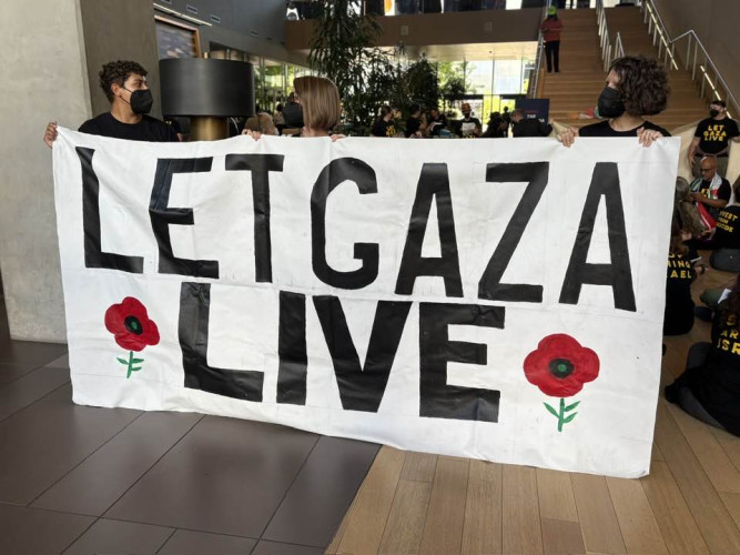 Let Gaza Live