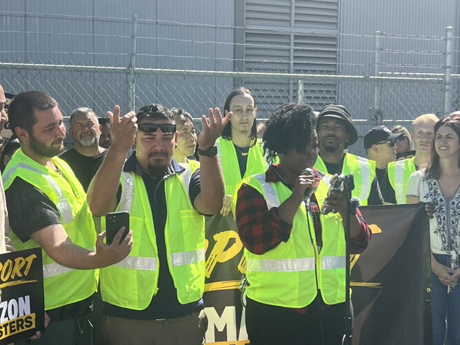San Francisco Amazon Workers Rally For A Contract & Union Rights