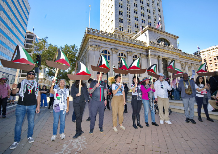 Over a thousand in rally and march