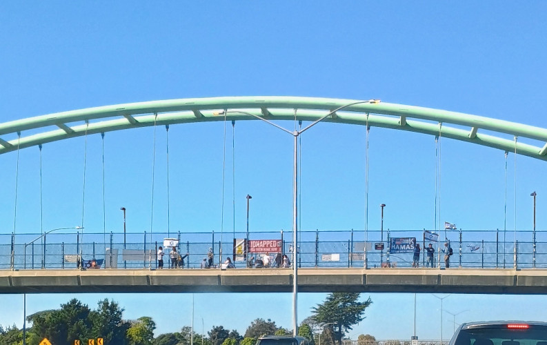 Berkeley overpass, just now