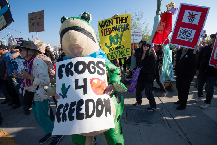 Organizers estimate 7,000 people turned out for No Kings Day in Fresno October 18.