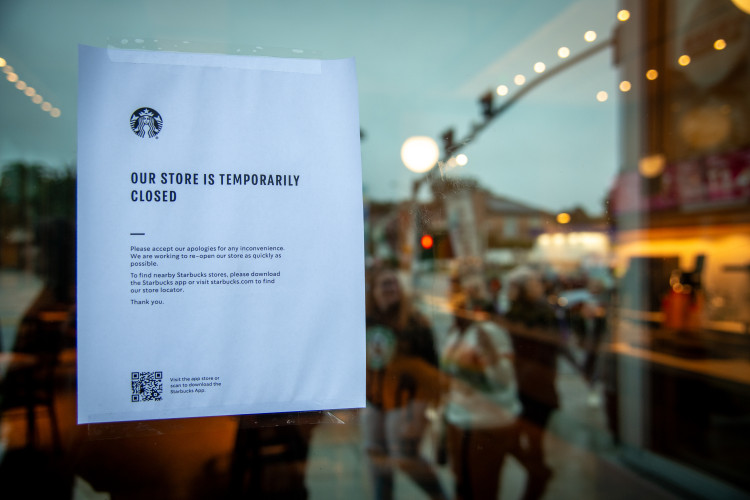 sm_santa_cruz_starbucks_union_workers_strike_7.jpg