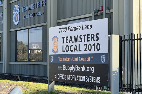 IBT 2010 Sign In Front Of IBT Building