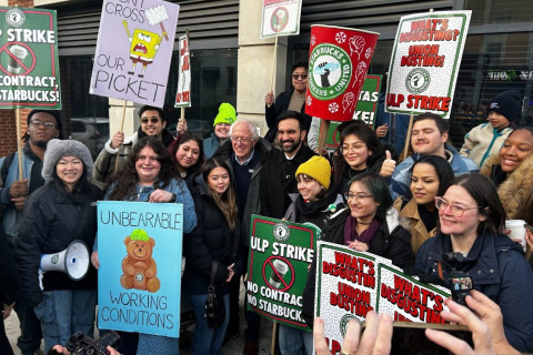 480_starbucks_strike_bernie_sanders_zohran_mamdani_on_picket_line.jpeg