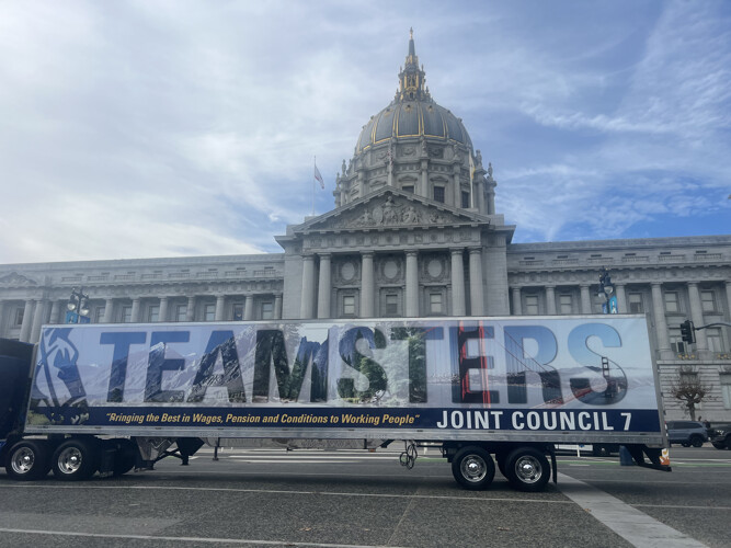 sm_ibt_truck_at_sf_city_hall_12-16-25.jpg
