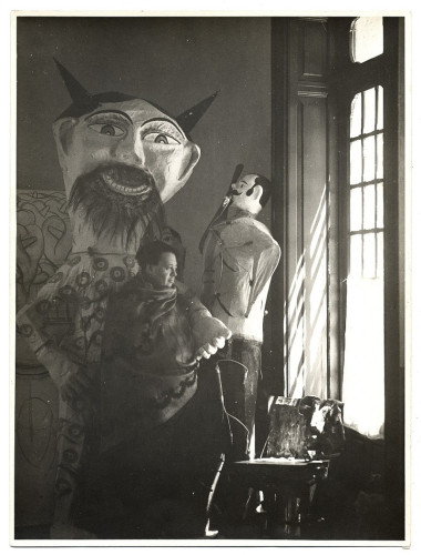 Photo of Diego Rivera in his studio in Mexico