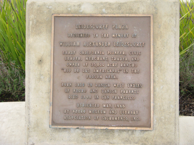 Leidesdorff Plaza - Folsom Historic District