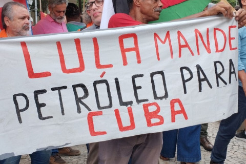 480_brazil_oil_workers_cuba_banner.jpg