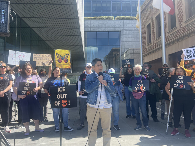 sm_ice_rally_at_sfpd_over_sppd_sfo_attack_on_immigrants.jpg