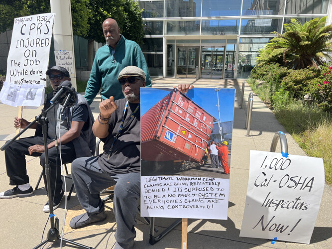 ILWU 10 Injured Workers Rallied At the OSHA Office At Oakland State Building