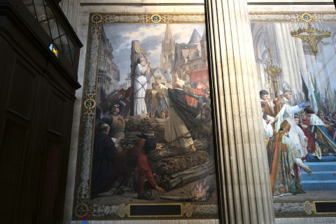 The martyrdom of Jean D'Ark as depicted in the Pantheon, Paris.