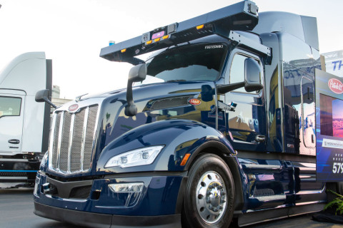 480_robo_truck.jpg