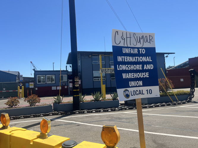 sm_ilwu_10_levin_c_h_unfair.jpg