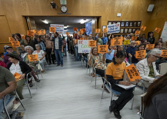 The Petaluma City Council tonight voted to adopt an agenda item for its consideration of a draft ordinance of non-cooperation with federa...